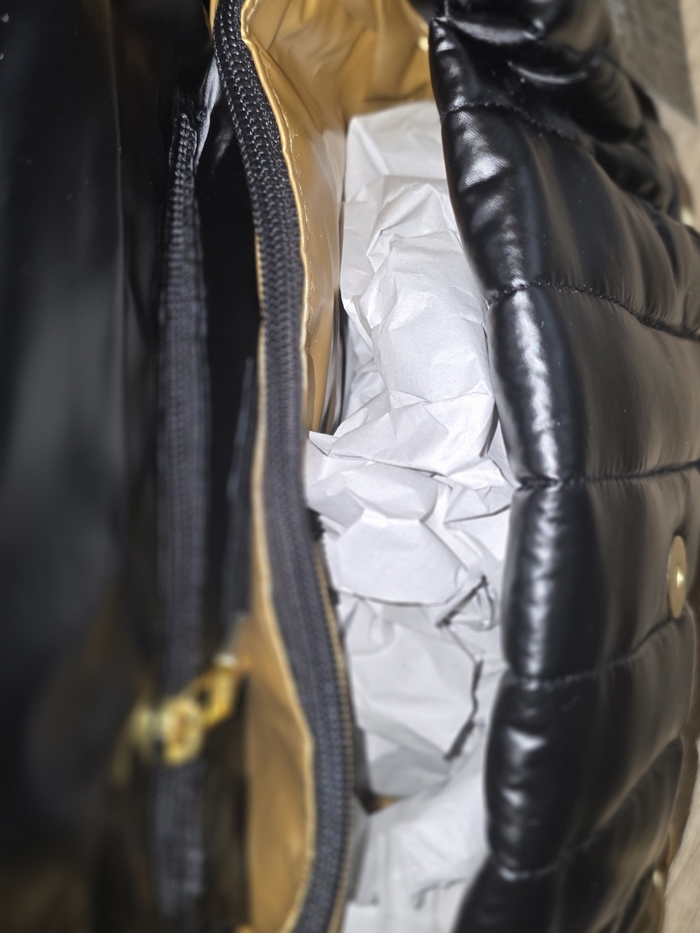 Think Royln Pearl Black Quilted Chain Shoulder Bag (3 Different Straps ) - Picture 6 of 8